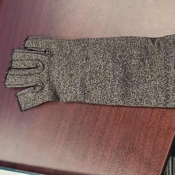 Single compression glove RIGHT HAND - Picture 4 of 8